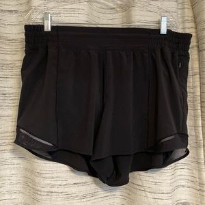 Lululemon Hotty Hot Lined High Rise Short 4”
